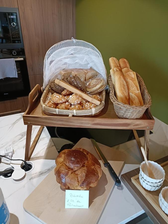 Maison Bailly Ducey-Les Cheris Eksteriør bilde